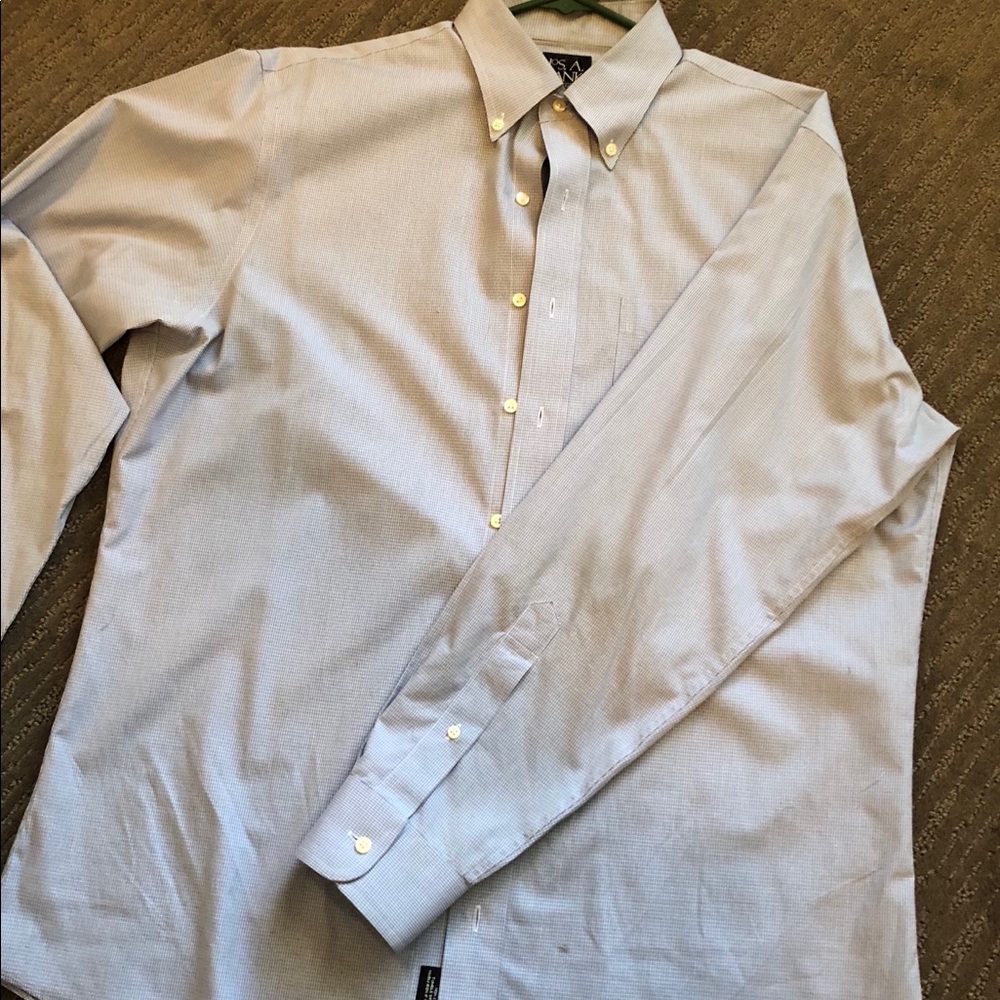 Men’s dress shirt